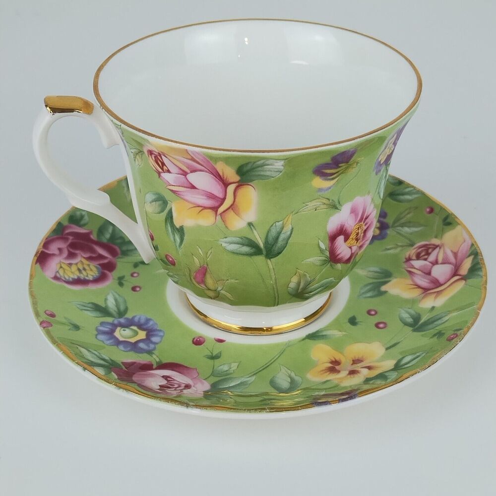 Heirloom Fine Bone China Floral Roses Gold Tea Cup and Saucer Made in England